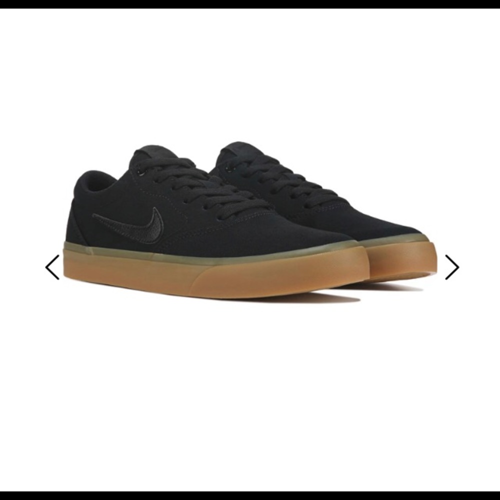Nike men’s SB charge skate shoe new no box